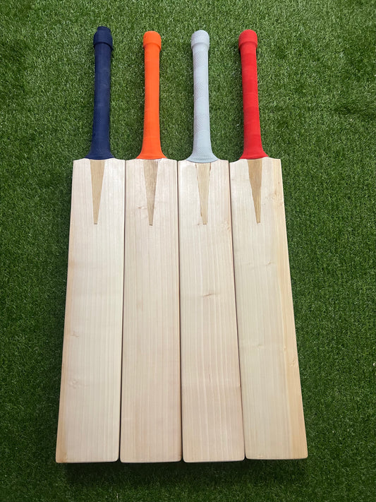 Players Grade Cricket Bat - Handcrafted English Willow (made in Australia)